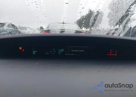 2014 Toyota Prius Plug-In Advanced from USA, damaged, VIN JTDKN3DP2E3062749